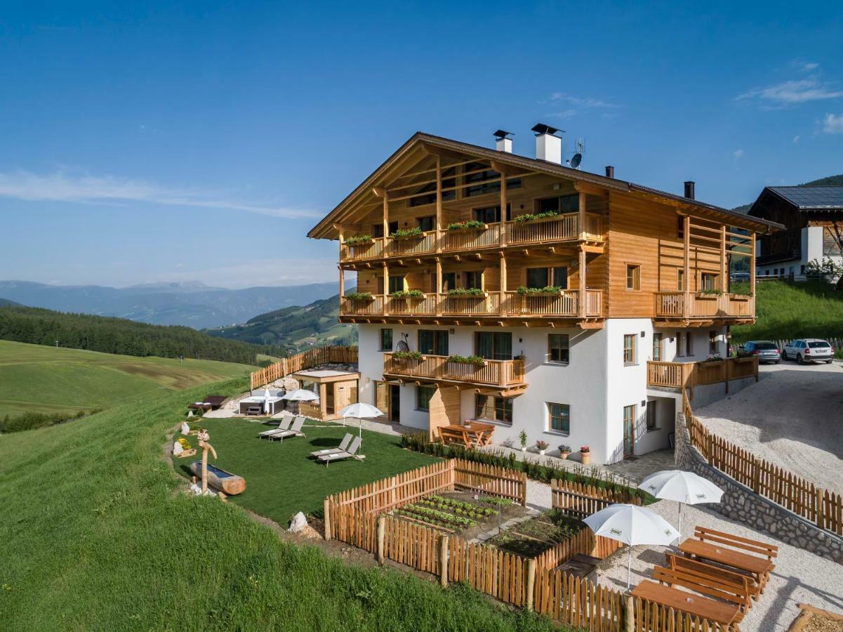 Unterkantiolerhof Funes  Ngoại thất bức ảnh